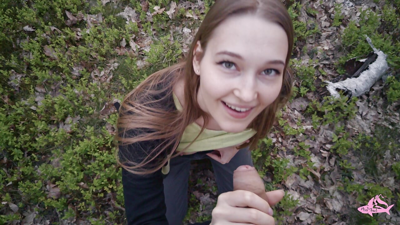 Sexy Nymphomaniac in the Forest Delivers a Blowjob That Makes Me Cum in Her Mouth