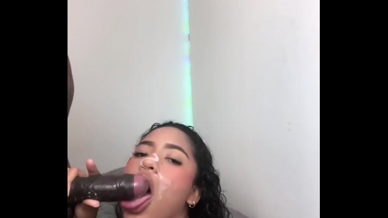 she does her best blowjob so her boyfriend doesn't leave her -amateur couple- nysdel